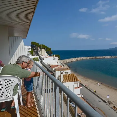 Nautic 2-3 埃斯塔蒂特